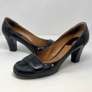 Chloé Round Toe Black Leather Pumps 3” Block Heel Made in Italy Strap Accent
